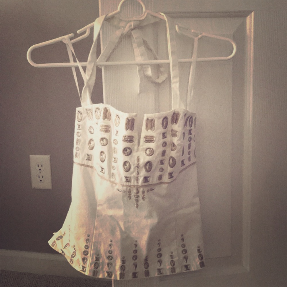 White House black market top